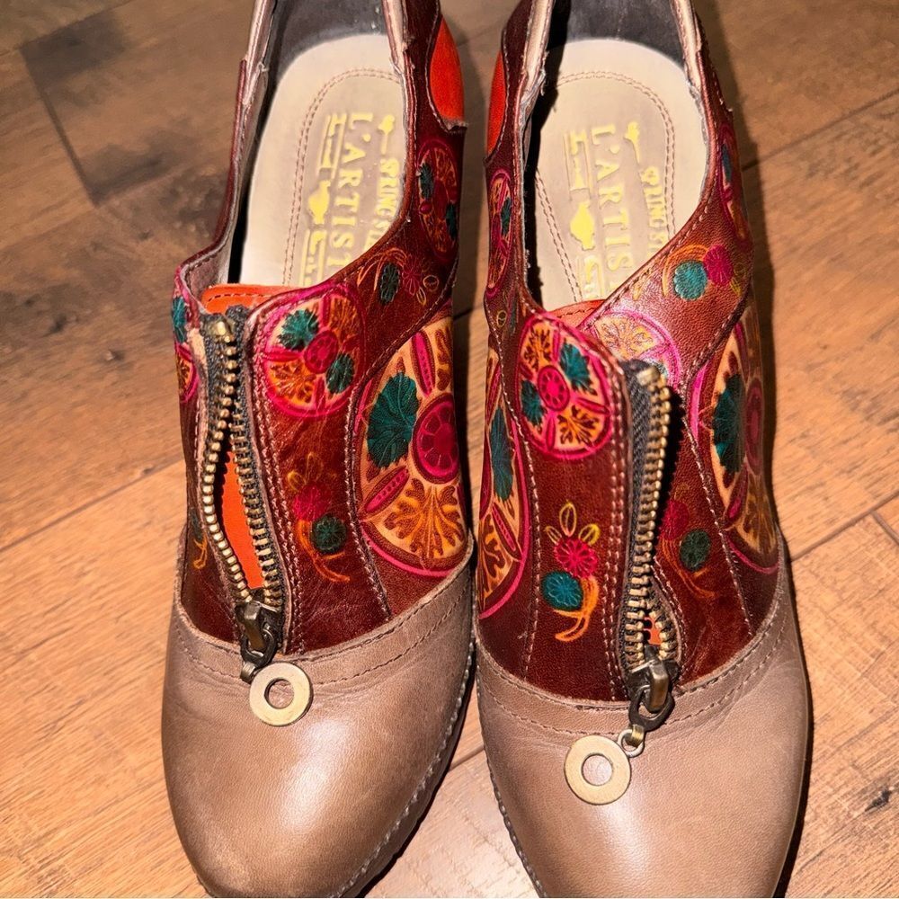 L'ATISTE Vibrant Multicolor Heeled Boots